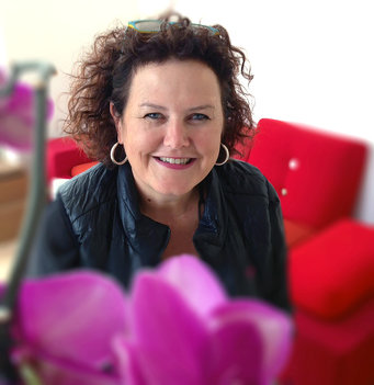 Headshot of Dr. Erin Schuman